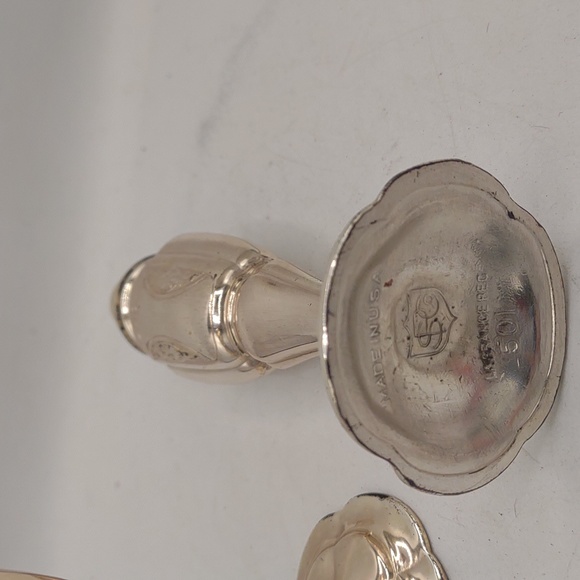 Vintage LaFrance salt and pepper shakers metal plated USA made SPC - Picture 8 of 11